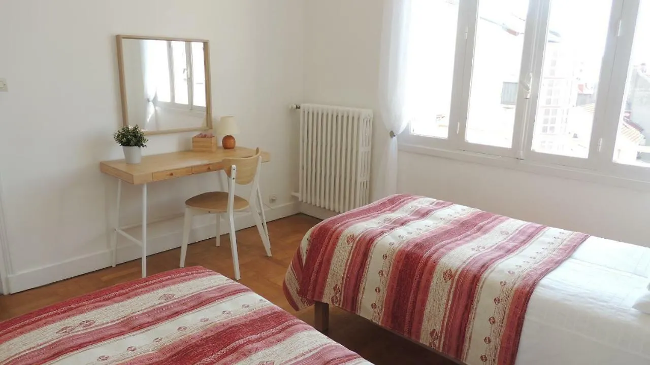 Apartment Appartement Avec Vue Panoramique Vichy