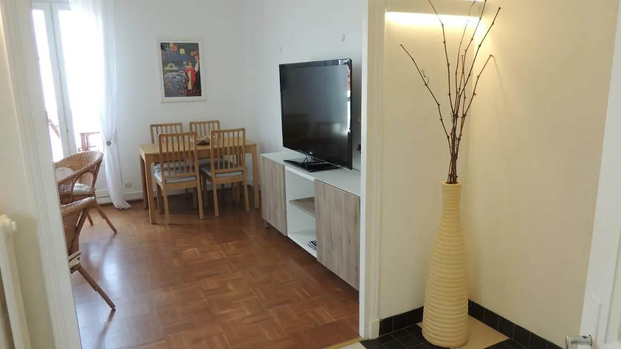 Appartement Avec Vue Panoramique Vichy 0*,